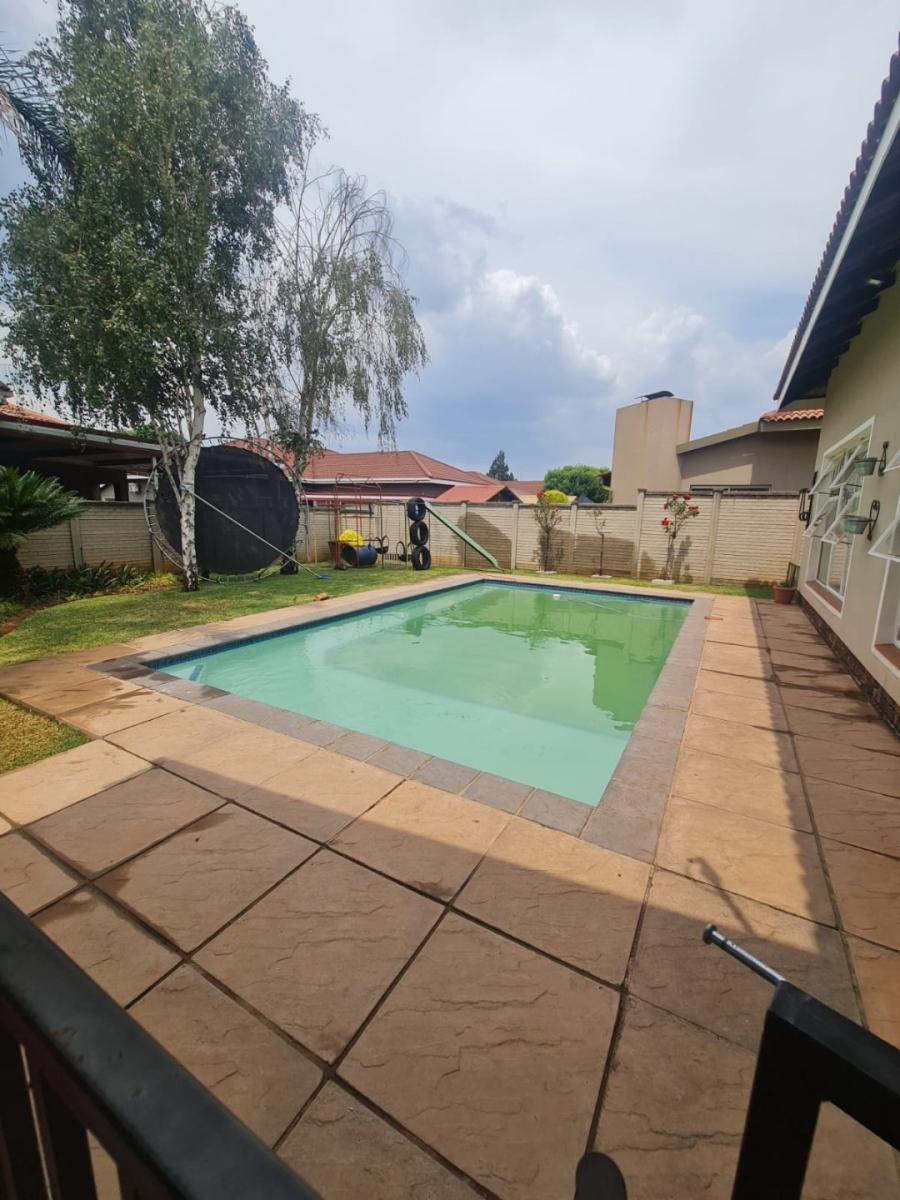 3 Bedroom Property for Sale in Vaalpark Free State